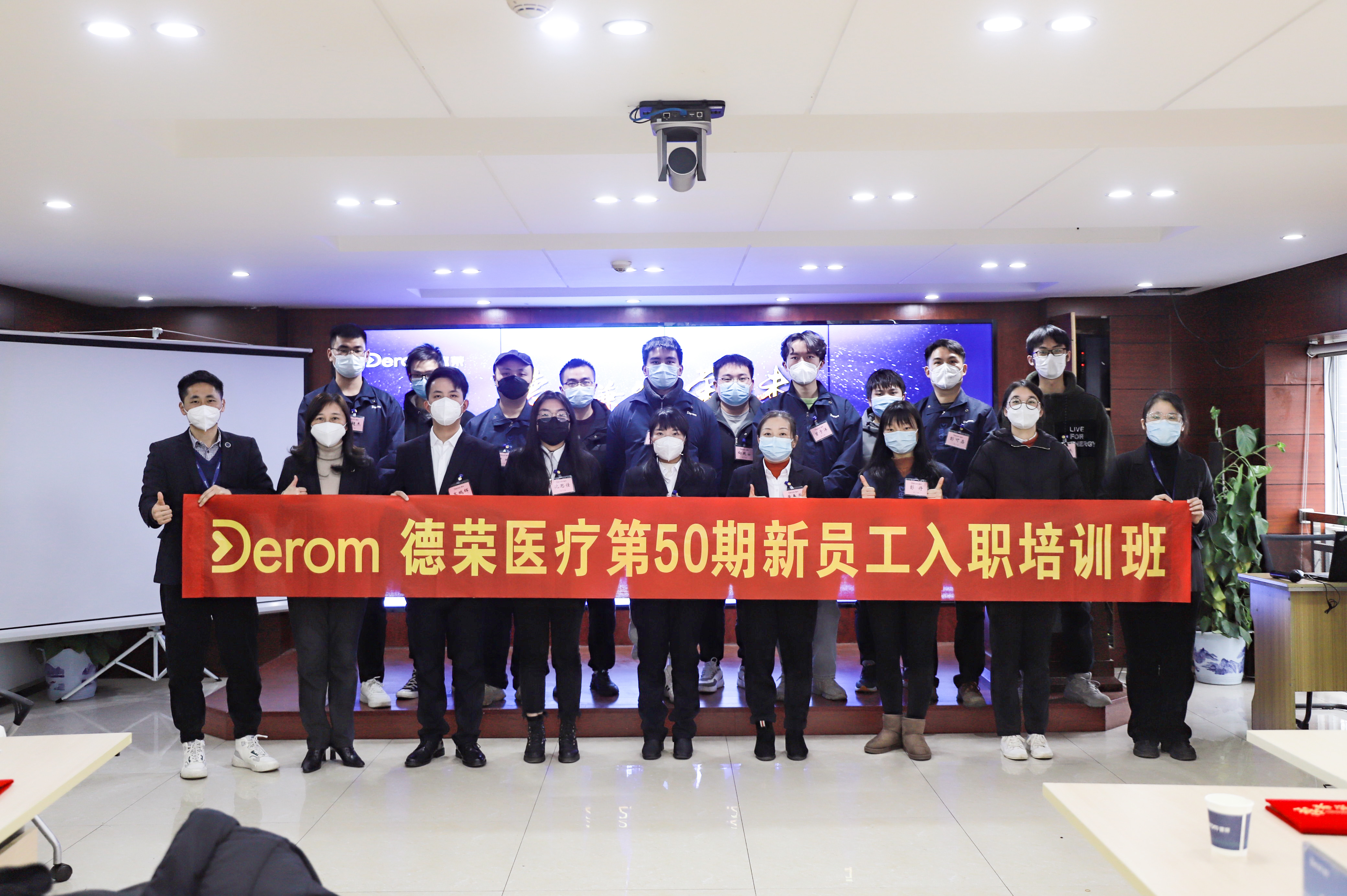 e79acd4ced9f358355e3d6d950951d2.jpg e79acd4ced9f358355e3d6d950951d2.jpg